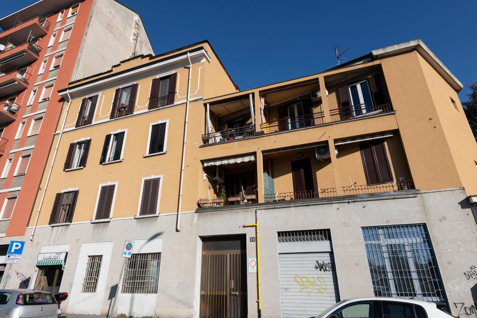 Maloja, 10 - Casa Maloja - Ampio Appartamento Milano Eksteriør billede